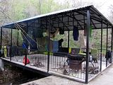 Feste Unterkunft im Naturschutzgebiet Karatau - Gelegenheit zum Zelt-Trocknen